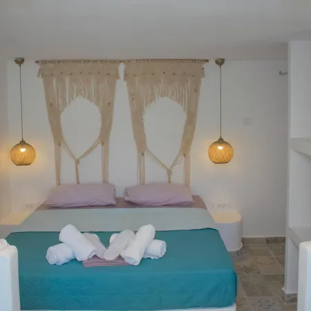 Endless Blue From Syros - Megas Gialos 2 * Liaropa